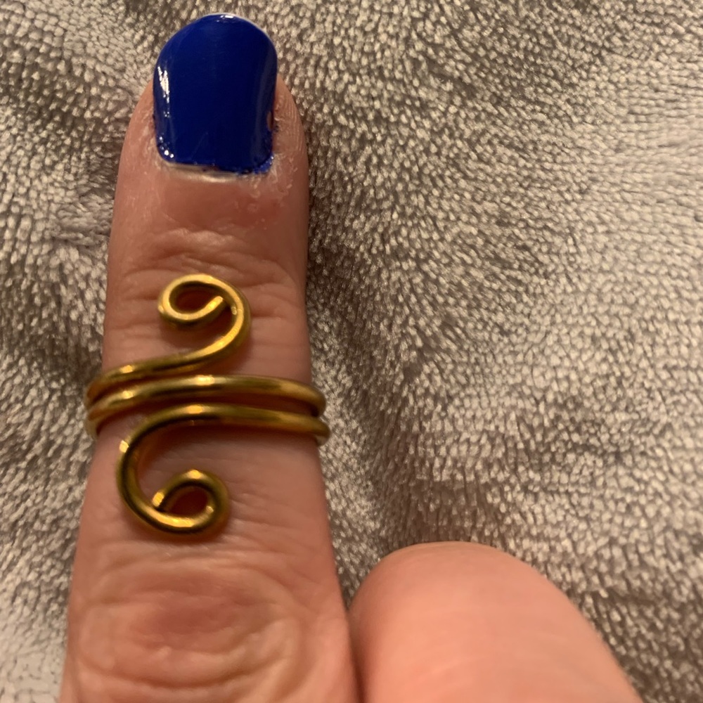 Gold, spiral ring